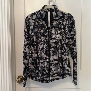 Lululemon DEFINE JACKET FLORAL PATTERN SIZE 6